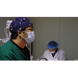 扛起責(zé)任，抗擊新冠疫情