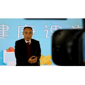 完善人才梯隊(duì)建設(shè)，提高核心競(jìng)爭(zhēng)力